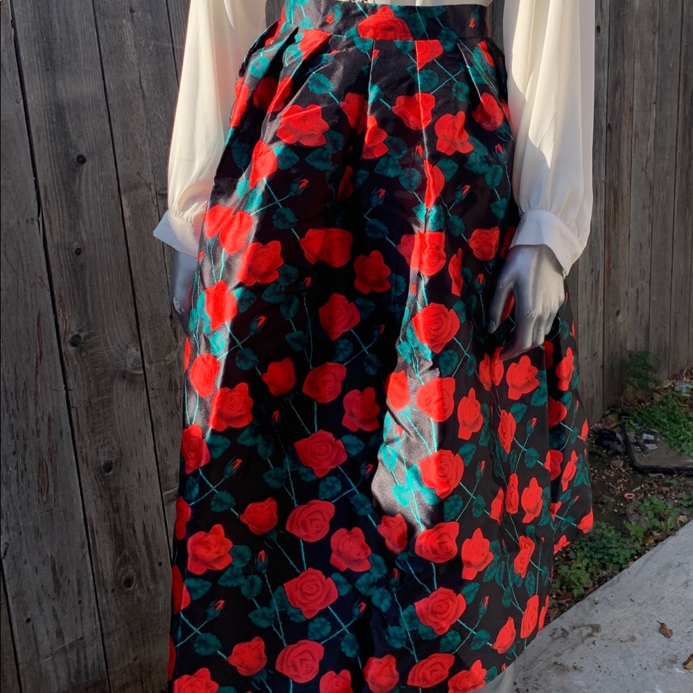 Deco Style skirt